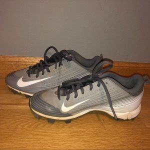 3 for $25 🎉 Nike softball cleats
